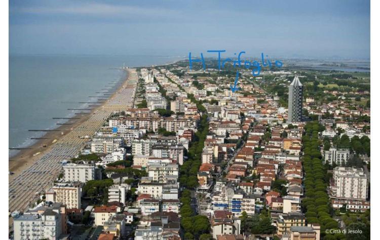 Hotel Trifoglio Lido di Jesolo Exterior photo